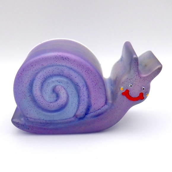 Handmade Resin Snail - Picture 5 of 8